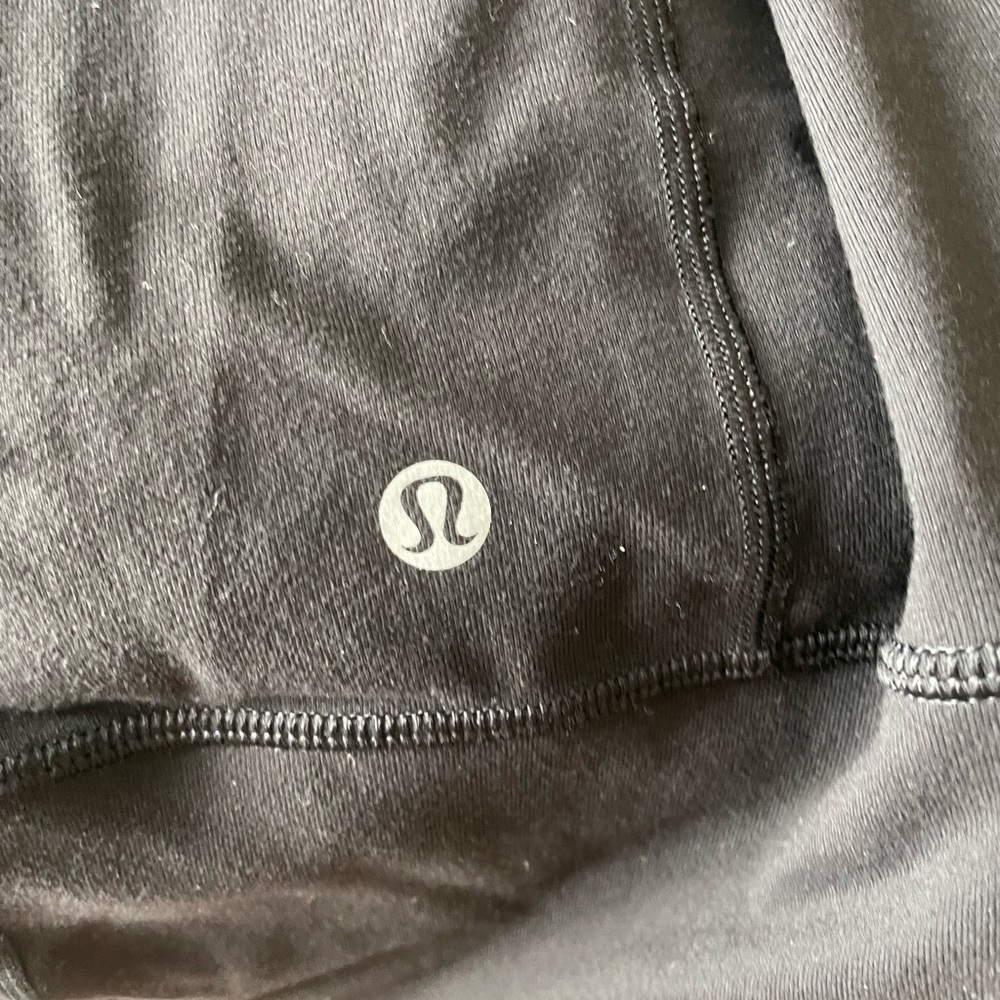 Lululemon jacket - Picture 3 of 3